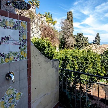 Апартаменты Casa Leonida Таормина Экстерьер фото